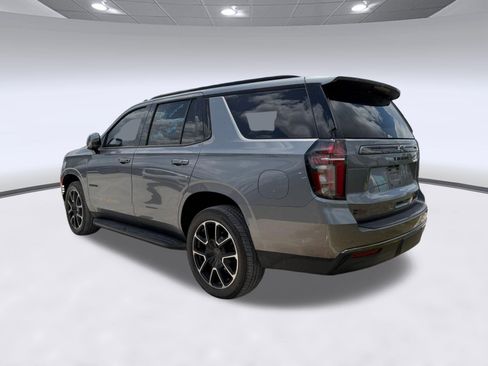 Used 2022 Chevrolet Tahoe RST w/ Luxury Package RWD image 3