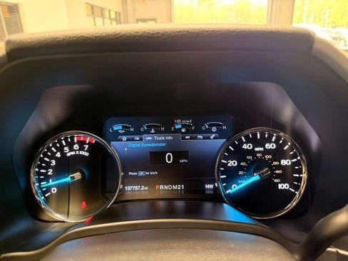 Used 2017 Ford F250 Lariat w/ Chrome Package AWD/4WD image 33