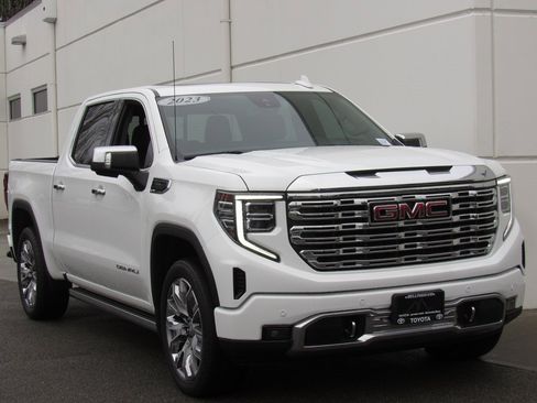 Used 2023 GMC Sierra 1500 Denali image 2