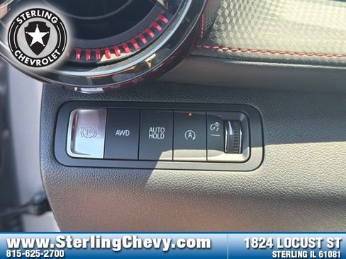 Used 2026 Chevrolet Equinox RS w/ Safety and Technology Package AWD/4WD image 19