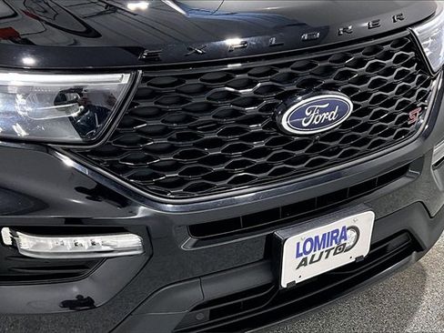 Used 2020 Ford Explorer ST w/ Premium Technology Package image 35