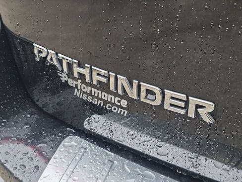 Used 2019 Nissan Pathfinder SL w/ Cargo Package FWD image 12