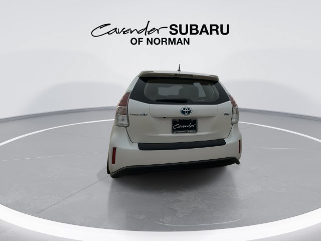 Used 2016 Toyota Prius V Four FWD image 8