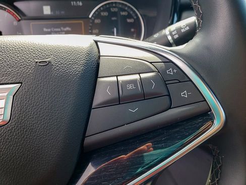 Used 2025 Cadillac XT5 Premium Luxury image 22