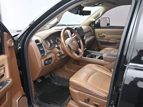 Used 2022 RAM 3500 Limited AWD/4WD image 9