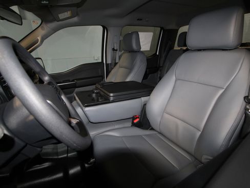 New 2025 Ford F150 XL w/ Equipment Group 103A High image 3