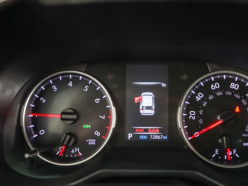 Used 2022 Toyota RAV4 XLE FWD image 15