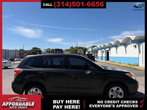 Used 2015 Subaru Forester 2.5i AWD/4WD image 6