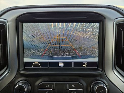 Used 2020 Chevrolet Silverado 2500 LTZ w/ LTZ Plus Package image 32