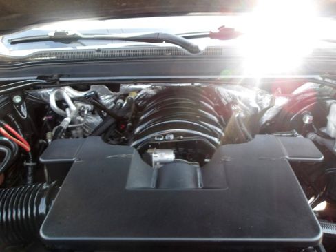 Used 2017 Chevrolet Tahoe LT RWD image 27
