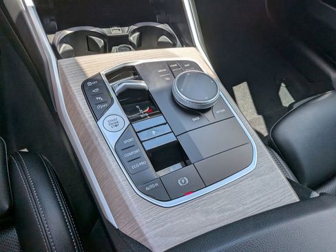 Used 2025 BMW 330i Sedan RWD image 26