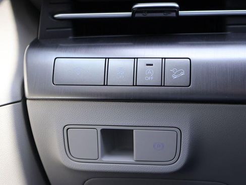 New 2026 Hyundai Kona SE FWD image 31