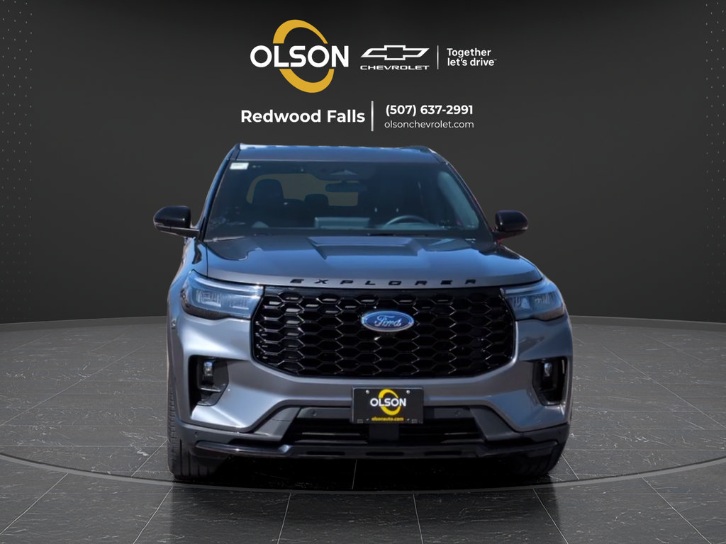 Used 2025 Ford Explorer ST-Line w/ ST-Line Street Pack AWD/4WD image 16