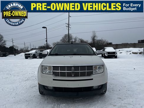 Used 2009 Lincoln MKX AWD image 3