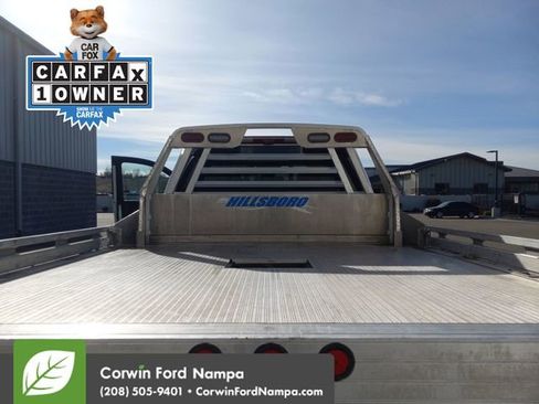 Used 2022 GMC Sierra 3500 Denali w/ Denali Ultimate Package image 28