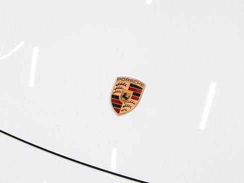 Certified 2024 Porsche Taycan image 29