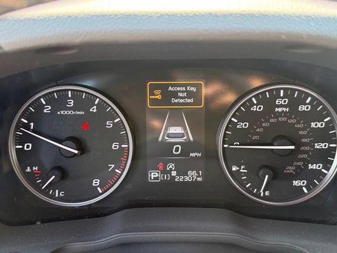 Certified 2025 Subaru Forester Premium AWD/4WD image 13