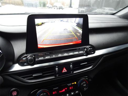 Used 2020 Kia Forte GT image 19