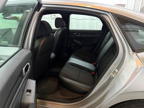 Used 2022 Honda Civic Sport image 15