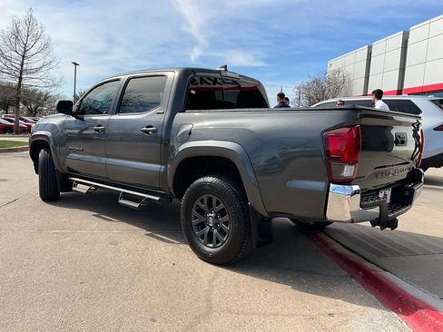Used 2022 Toyota Tacoma SR5 image 8