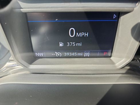 Used 2021 GMC Sierra 1500 SLT w/ SLT Premium Package image 27