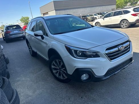 Used 2018 Subaru Outback 3.6R Touring w/ Protection Package #1 AWD/4WD image 3