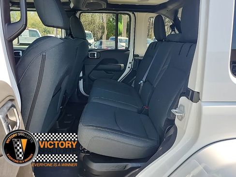 Used 2025 Jeep Wrangler Sahara 4xe w/ Safety Group image 23