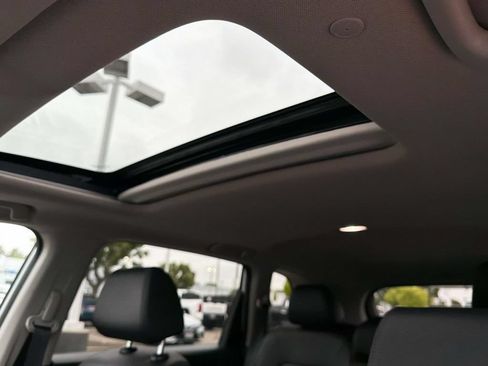 Used 2025 Honda CR-V EX-L image 17