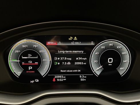 Used 2023 Audi Q5 e Premium Plus w/ Premium Plus Package image 5