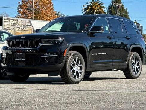New 2025 Jeep Grand Cherokee Limited w/ Luxury Tech Group II AWD/4WD image 8