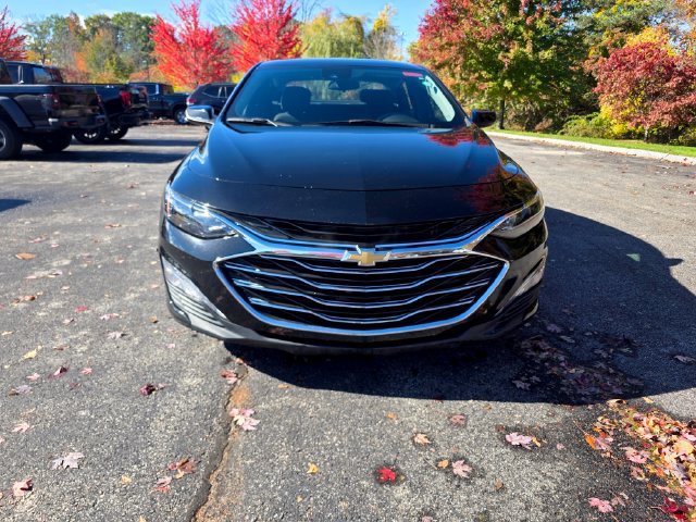 Used 2025 Chevrolet Malibu LT FWD image 6