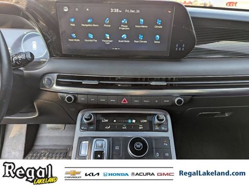 Used 2023 Hyundai Palisade Calligraphy image 21