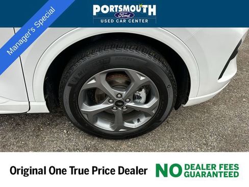 Certified 2023 Ford Escape ST-Line image 29