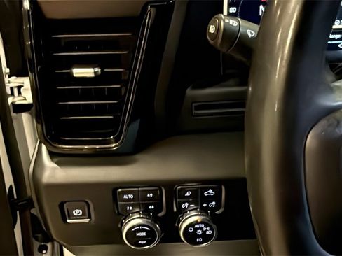 Used 2024 GMC Sierra 1500 AT4 w/ AT4 Premium Package image 32