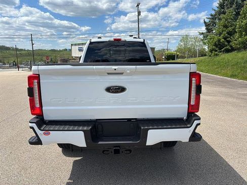 New 2026 Ford F350 Lariat AWD/4WD image 3