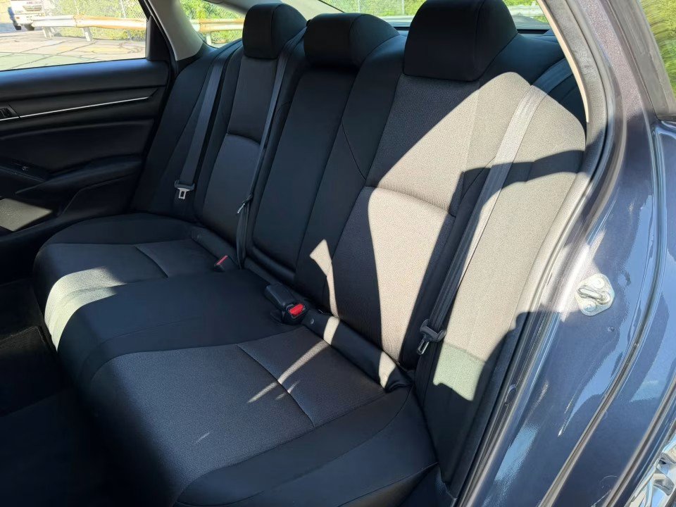 Used 2018 Honda Accord LX image 13