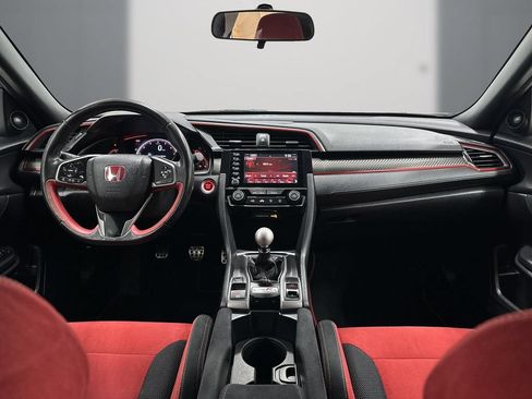 Used 2019 Honda Civic Type R image 18