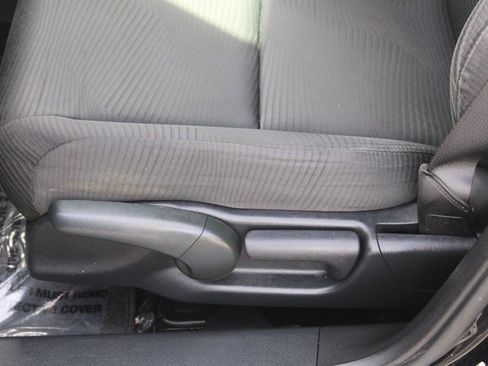 Used 2017 Honda Accord LX image 15