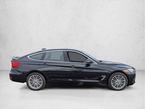 Used 2015 BMW 328i xDrive AWD/4WD image 4