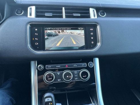 Used 2016 Land Rover Range Rover Sport HSE image 15