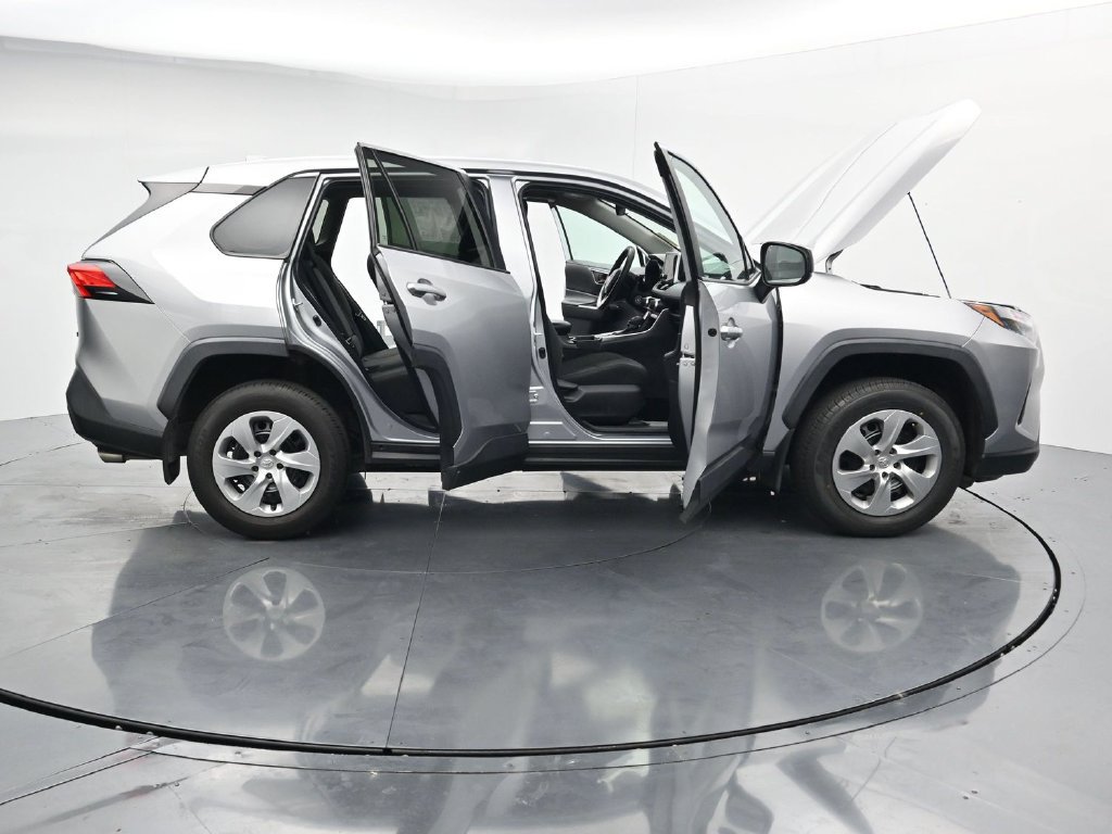 Used 2023 Toyota RAV4 LE FWD image 41