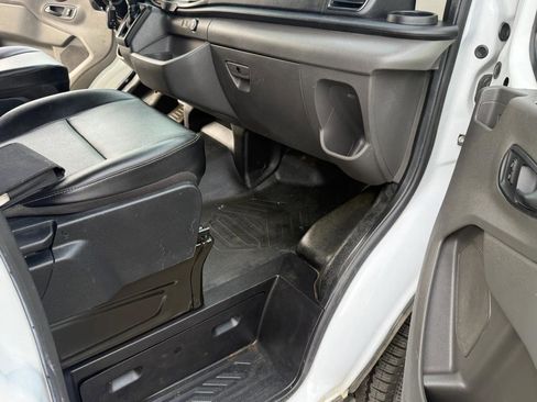 Used 2020 Ford Transit 150 Medium Roof image 16