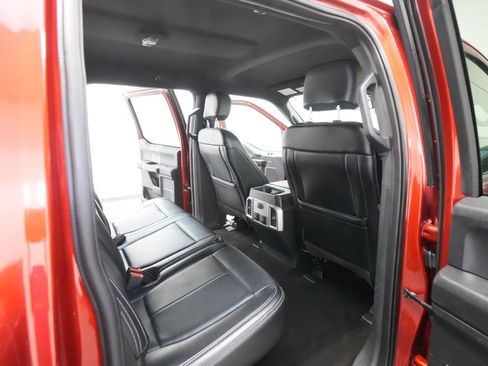 Used 2019 Ford F150 Lariat image 28