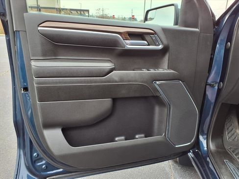 Used 2023 Chevrolet Silverado 1500 LT image 4