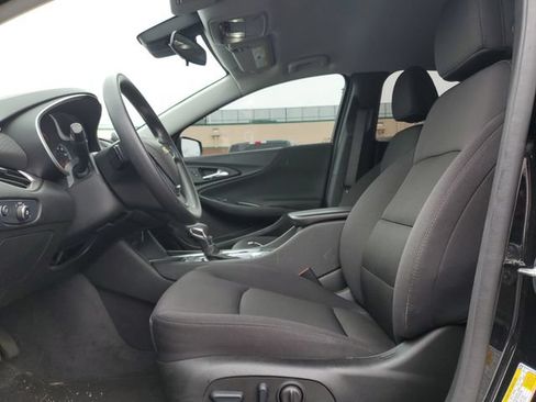 Used 2025 Chevrolet Malibu LT FWD image 18