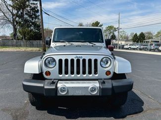 Used 2012 Jeep Wrangler Unlimited Sahara w/ Connectivity Group video 2