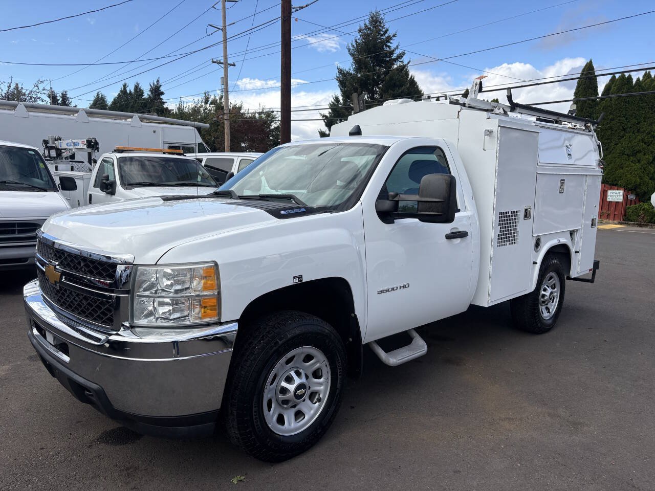 Used 2013 Chevrolet Silverado 3500 W/T RWD image 5