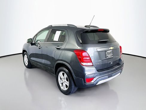 Used 2017 Chevrolet Trax LT FWD image 5