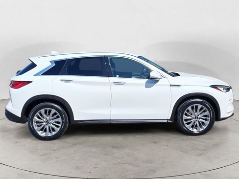 Used 2023 INFINITI QX50 Pure AWD/4WD image 6