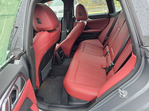 Used 2024 BMW i4 eDrive35 w/ Premium Package image 18